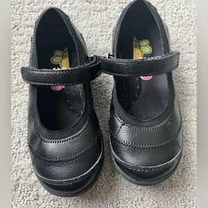 Stride Rite Mary Jane’s 10M little girl very good condition